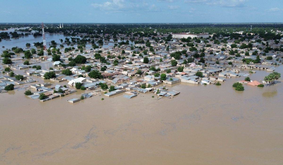 Floods in Nigeria Leave 30 Dead and Over 400,000 Displaced